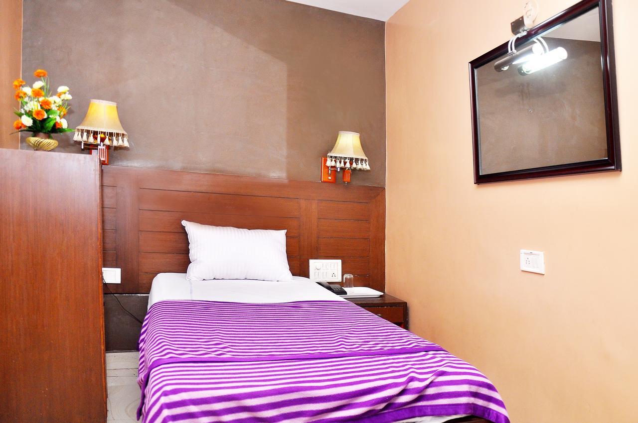 Royal Avenue Bangalore Bagian luar foto